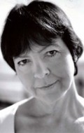 Full Tessa Peake-Jones filmography who acted in the TV series Marchlands.