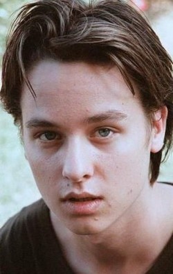 Full Tom Schilling filmography who acted in the TV series Unsere Mütter, unsere Väter.