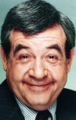 Full Tom Bosley filmography who acted in the TV series Joanie Loves Chachi  (serial 1982-1983).