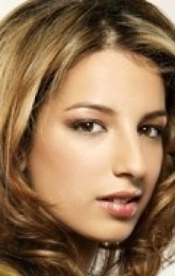Full Vanessa Lengies filmography who acted in the TV series Mixology.