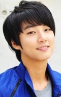 Full Yoon Shi Yoon filmography who acted in the TV series Na-do, Kkot!.