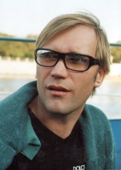 Full Yuriy Anpilogov filmography who acted in the TV series Ten strekozyi.